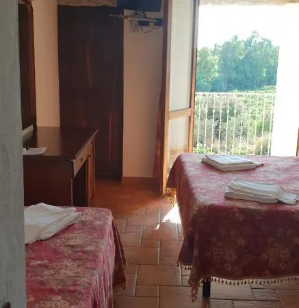 Vakantieboerderij Vermentino Monti